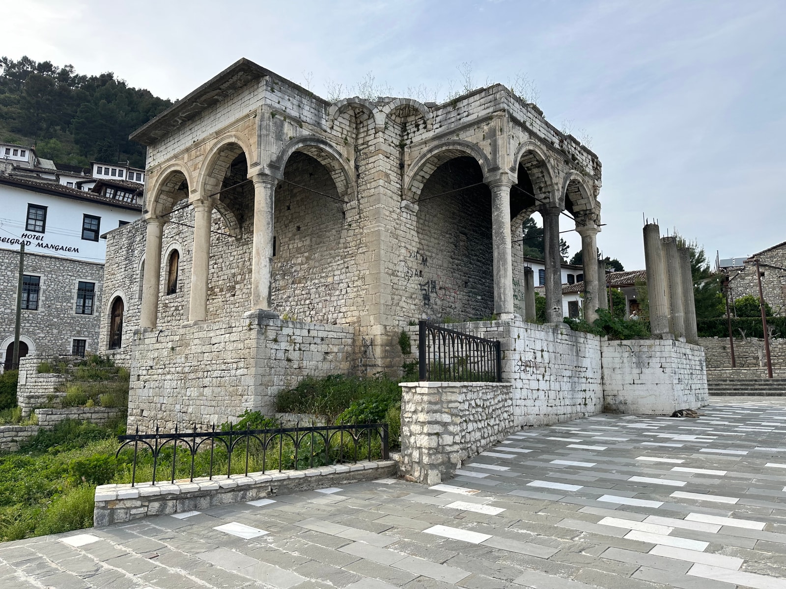Sarajet e Vrionasve, Berat